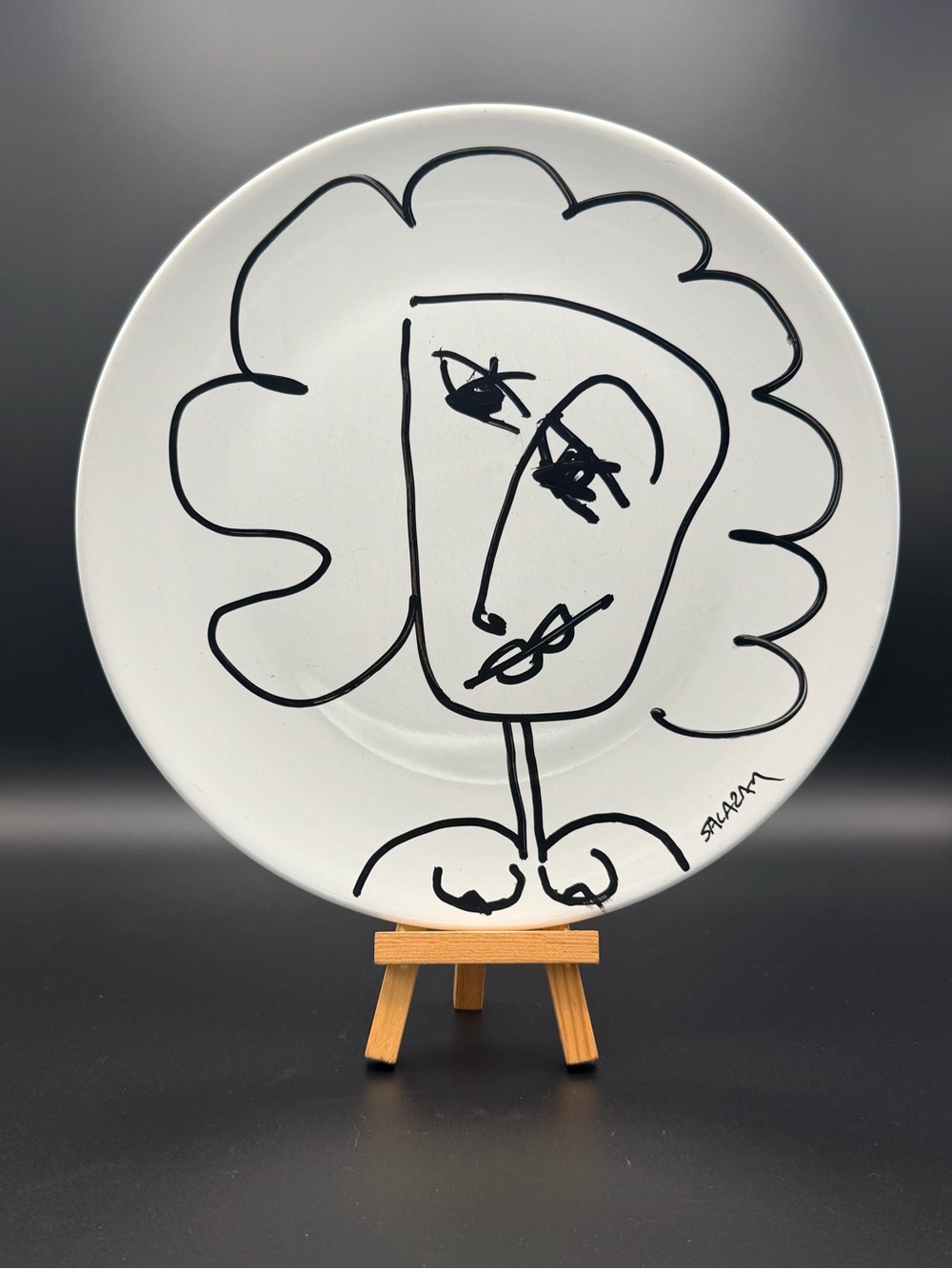 Contemporary White Ceramic Plate with Black Line Portrait